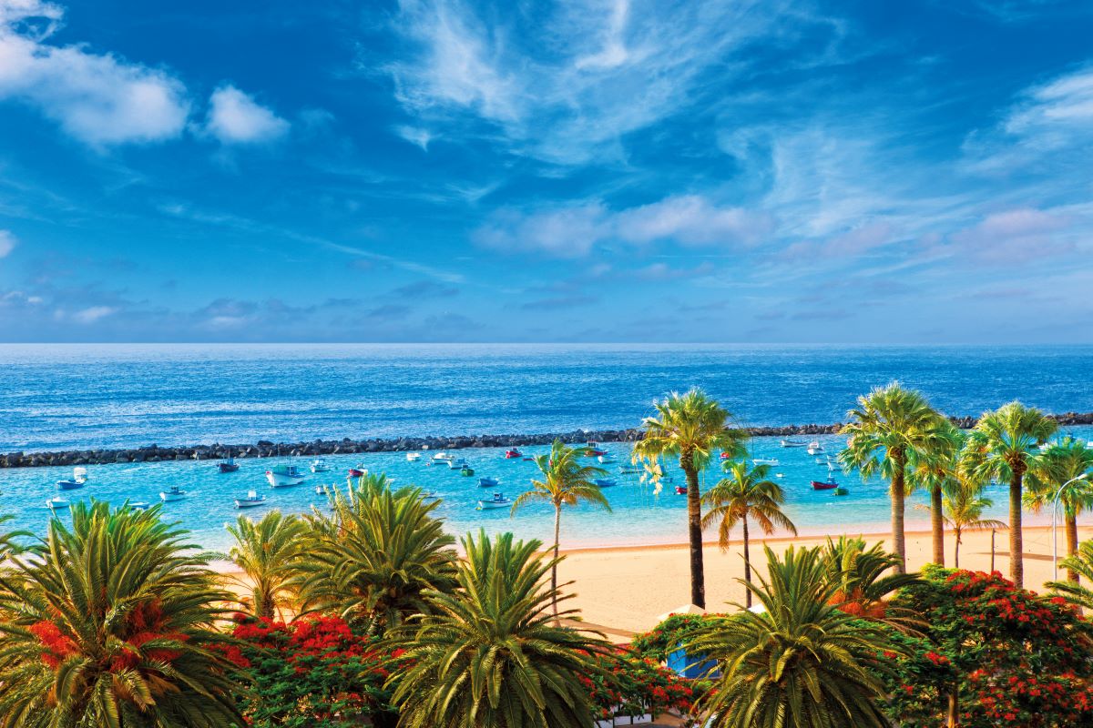 Auch im Winter kann man bei angenehmen Temperaturen schwimmen gehen